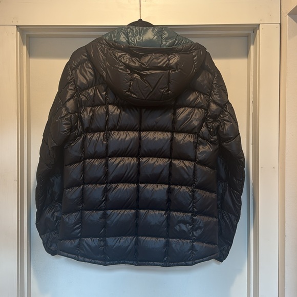mont-bell 800 fill down puffy coat - Picture 3 of 5